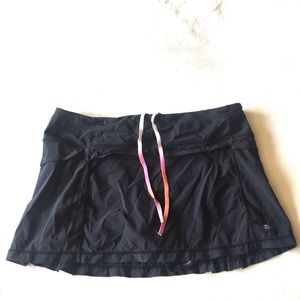 Lululemon Tennis Skirt/Skort Size 6
